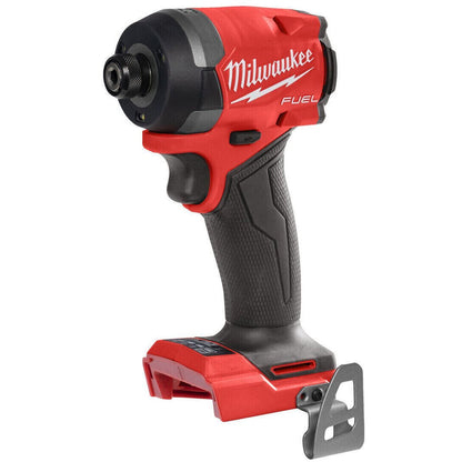 Milwaukee 18V 9 Piece Combo Kit with 3 x 5.0Ah Batteries & Charger & Accessory Set M18T4TKIT-4667